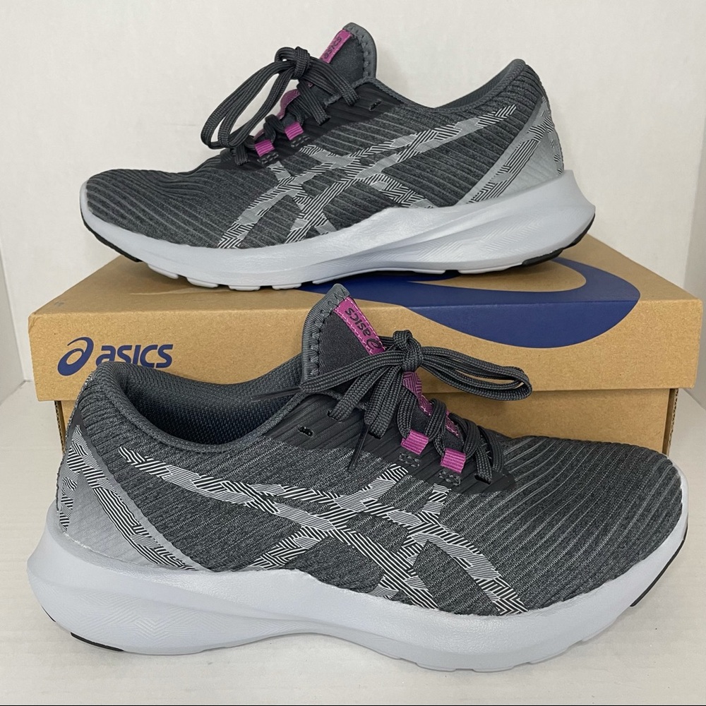 ASICS Women's Versablast Running Shoes,  Sz 7.